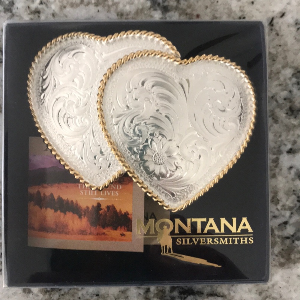 Silver dbl heart belt buckle Montana silversmiths